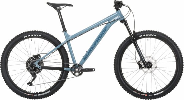 Nukeproof Scout 275  RACE Review